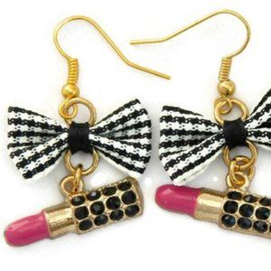 Juicy Lucy Bow and Lipstick Earrings 🐸